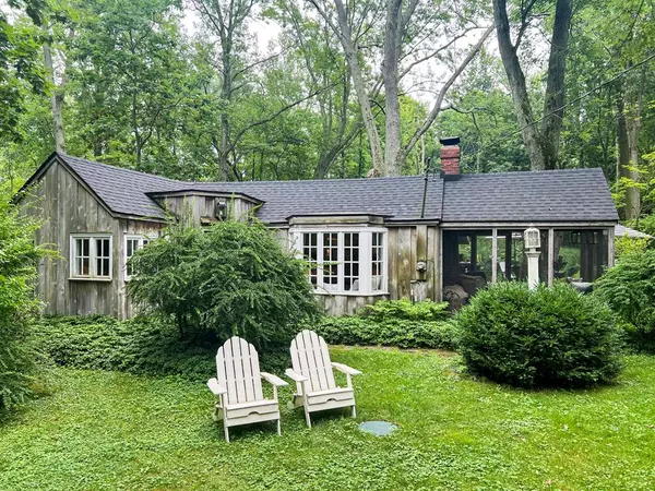 1633 Walker Road, Ganges Twp, MI 49408