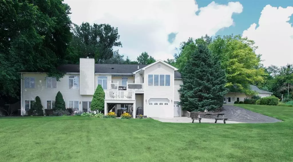 5310 Watson Road, Pipestone Twp, MI 49111