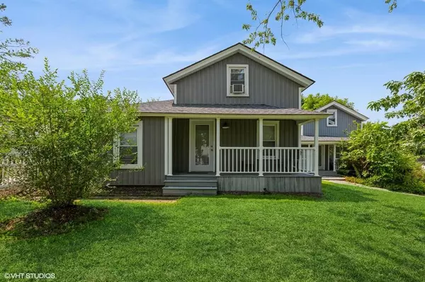 116 N Smith Street, New Buffalo, MI 49117