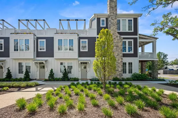 16007 Goodwin Avenue 7, Chikaming Twp, MI 49129