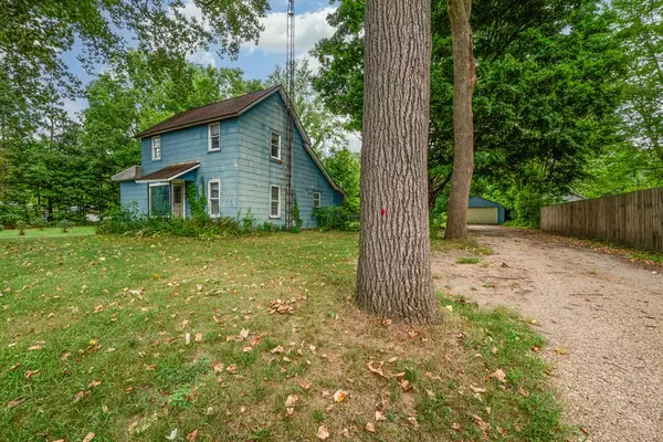 55683 Colby Street, Wayne Twp, MI 49047