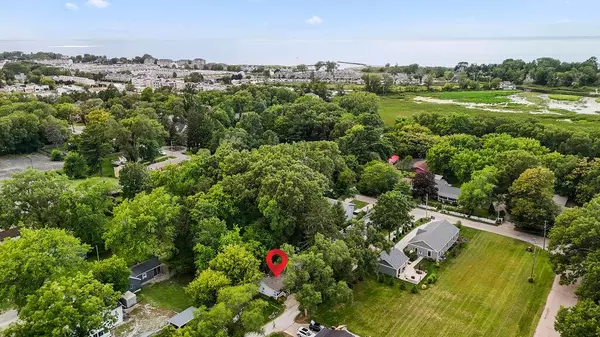 New Buffalo, MI 49117,25 Ramona Court