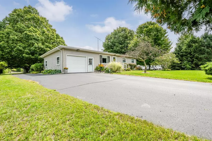 1155 S Bainbridge Center Road, Bainbridge Twp, MI 49022