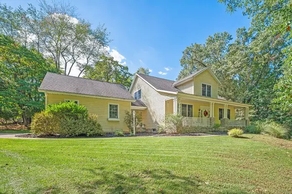 1860 High Meadow N, Bertrand Twp, MI 49120