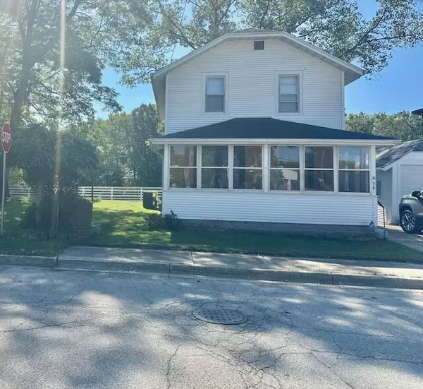 98 River Street, Niles, MI 49120