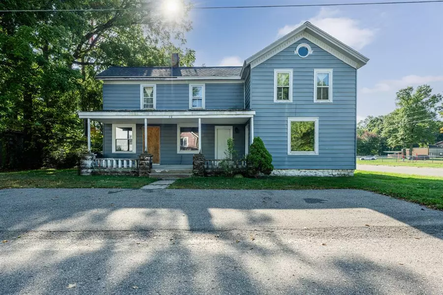 312 W Madison Street, Berrien Springs Vlg, MI 49103
