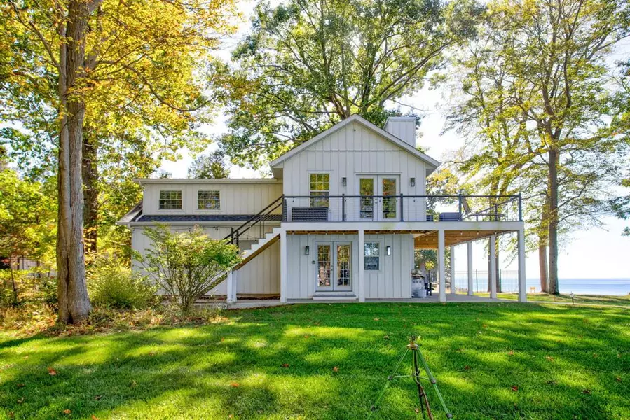 1722 Lake Michigan Drive, Ganges Twp, MI 49408