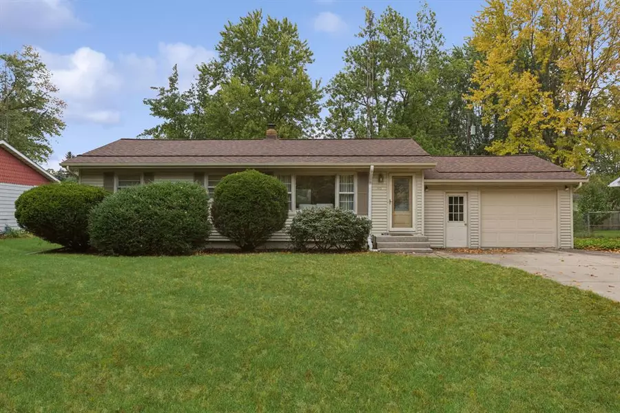 956 Wedgewood Road, St. Joseph Twp, MI 49085