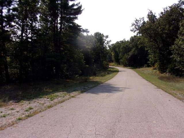 1665 Ryan Woods Court 5, Valley Twp, MI 49010