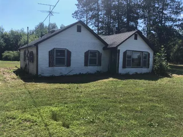6430 S Sullivan Road, Sullivan Twp, MI 49448