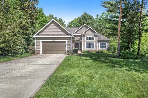 13805 Lake Sedge Drive, Grand Haven, MI 49417