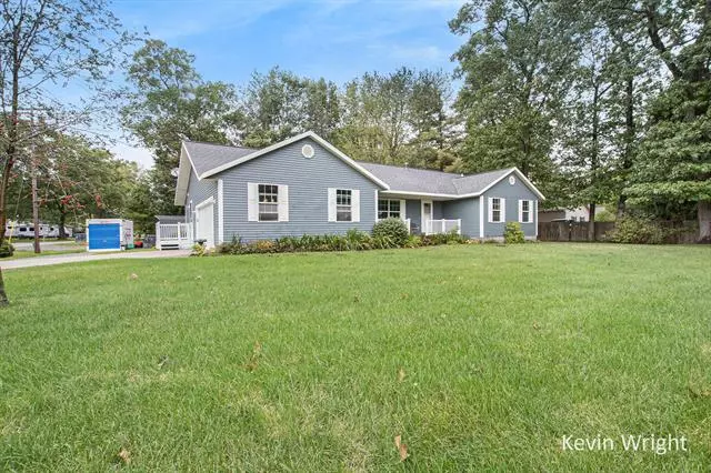 488 Horton Road, Laketon Twp, MI 49445