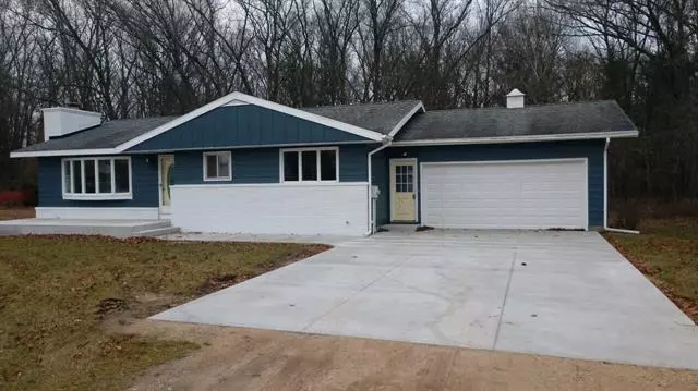 6325 3rd Street, Holton Twp, MI 49425