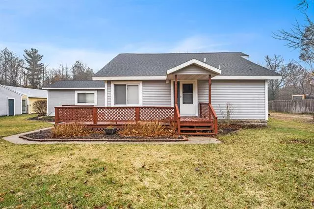 7598 Durham Road, Whitehall Twp, MI 49461