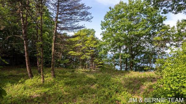 4036 Hillside Trail, Laketown Twp, MI 49423