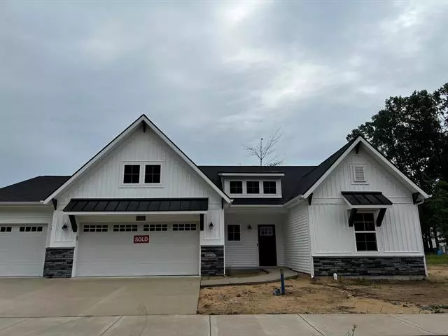 17482 Baltrusol Drive, Spring Lake Twp, MI 49456