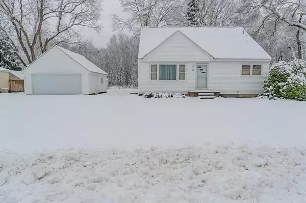 935 Wilson Avenue, Norton Shores, MI 49441