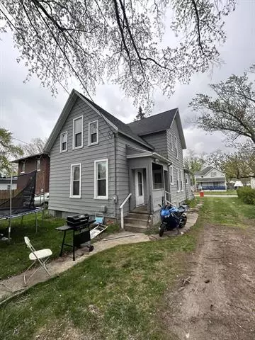 774 Lavette Avenue, Benton Harbor, MI 49022