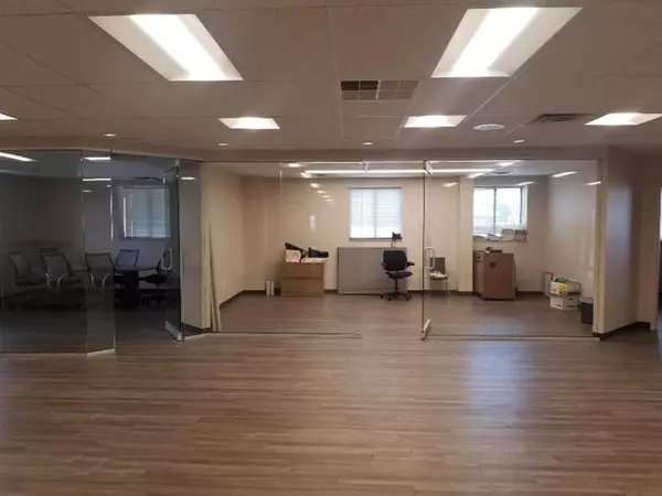 Muskegon, MI 49441,701 W Laketon Avenue Office
