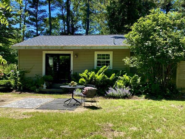 3441 64th Street, Saugatuck, MI 49453