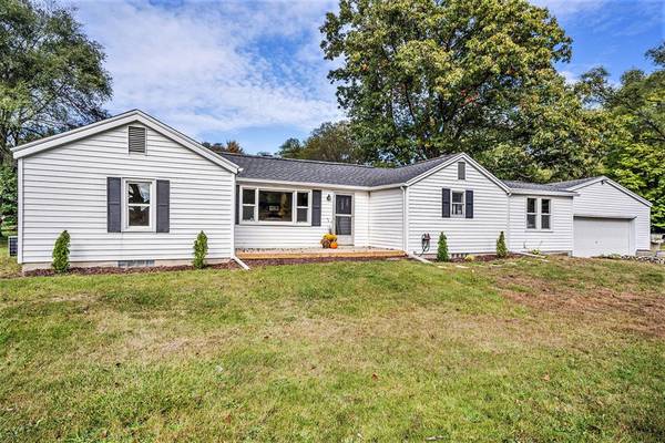 13585 Cleveland Street, Nunica, MI 49448