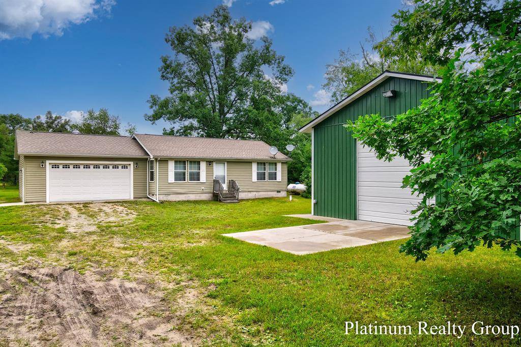 6133 W 13 Mile Road, Troy Twp, MI 49309