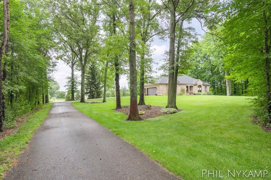 15111 Ransom Street, Park Twp, MI 49424