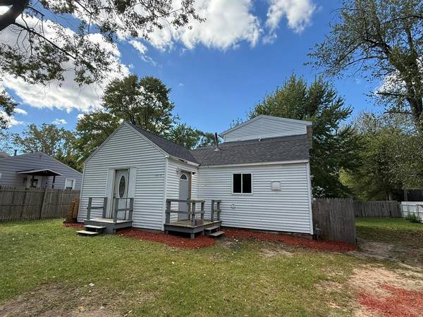 1415 Farnsworth Street, Muskegon, MI 49442