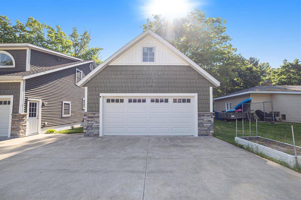 Spring Lake Twp, MI 49456,18481 N Fruitport Road