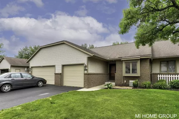 1669 Lakeview Drive, Zeeland, MI 49464