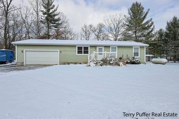 688 Cherry Road, Twin Lake, MI 49457