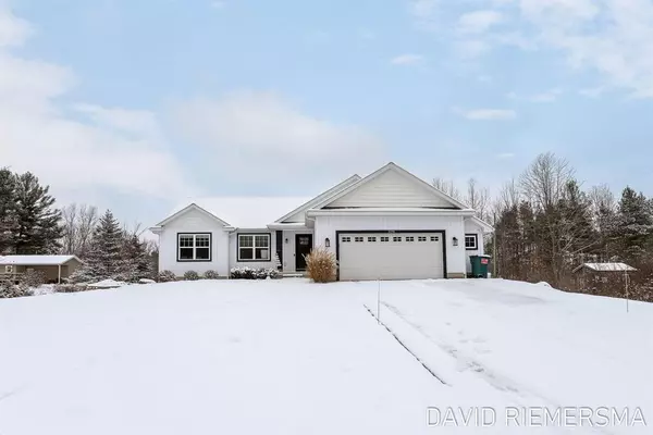 5296 Fillmore Street, Allendale, MI 49401