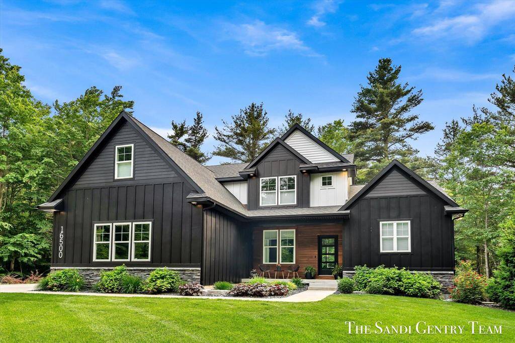16500 Haven Woods Court, Port Sheldon Twp, MI 49460