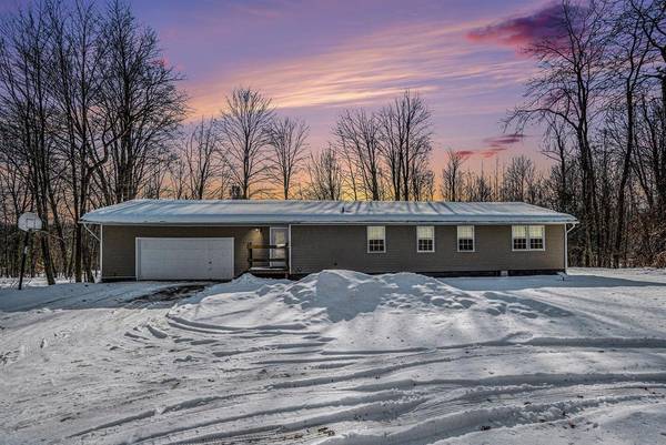 6209 Farr Road,  Fruitport,  MI 49415