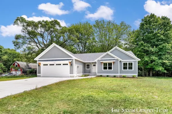 5128 Henry Street, Norton Shores, MI 49441