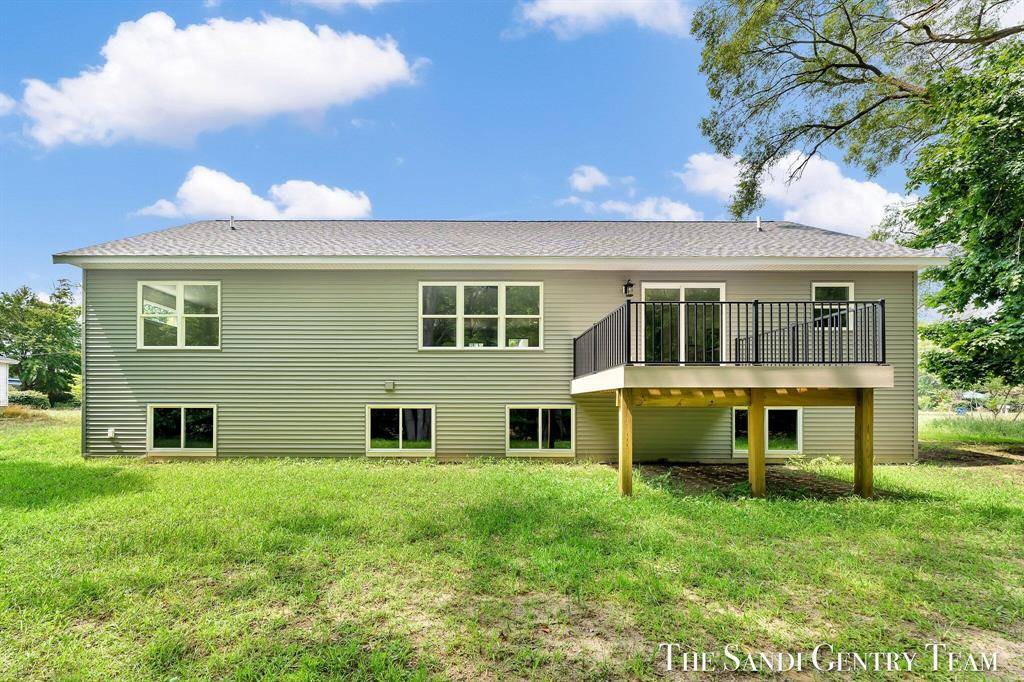 Norton Shores, MI 49441,5128 Henry Street