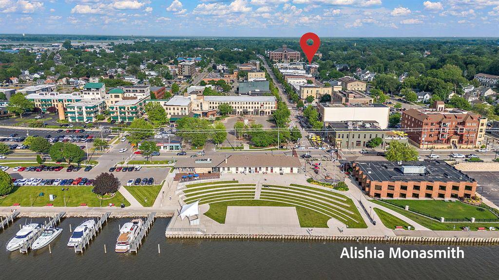 Grand Haven, MI 49417,300 Washington Avenue 1