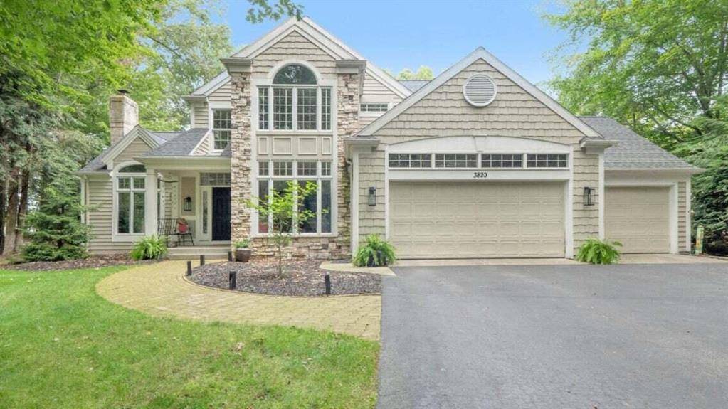 Norton Shores, MI 49441,3820 Harbor Point Drive