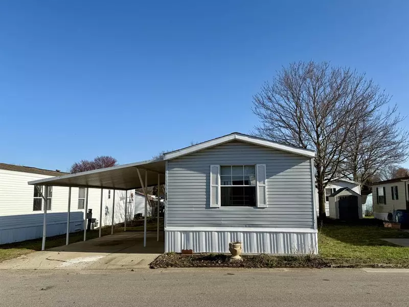 333 E Lakewood Boulevard 203, Holland, MI 49424