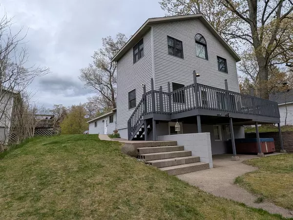 5657 Harding Avenue, Egelston Twp, MI 49442