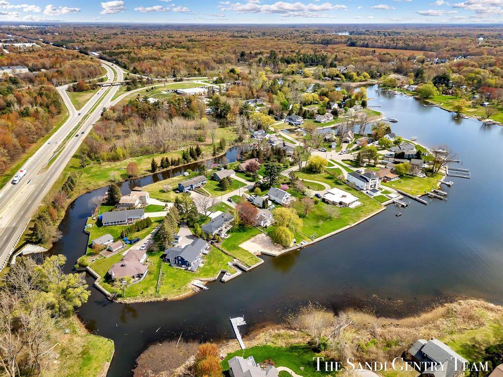 Ferrysburg, MI 49456,17083 Spahr Street