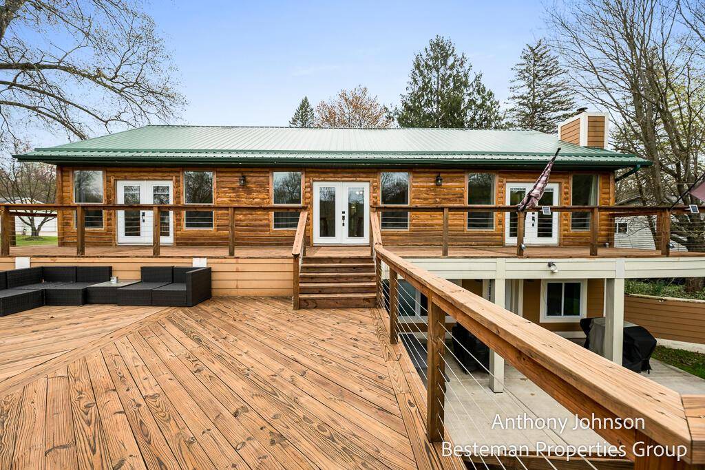 1237 N Birch Drive, Lincoln Twp-newaygo, MI 49349