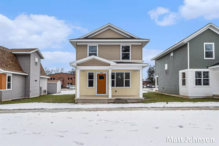 2072 Linden Avenue SE, Grand Rapids, MI 49507