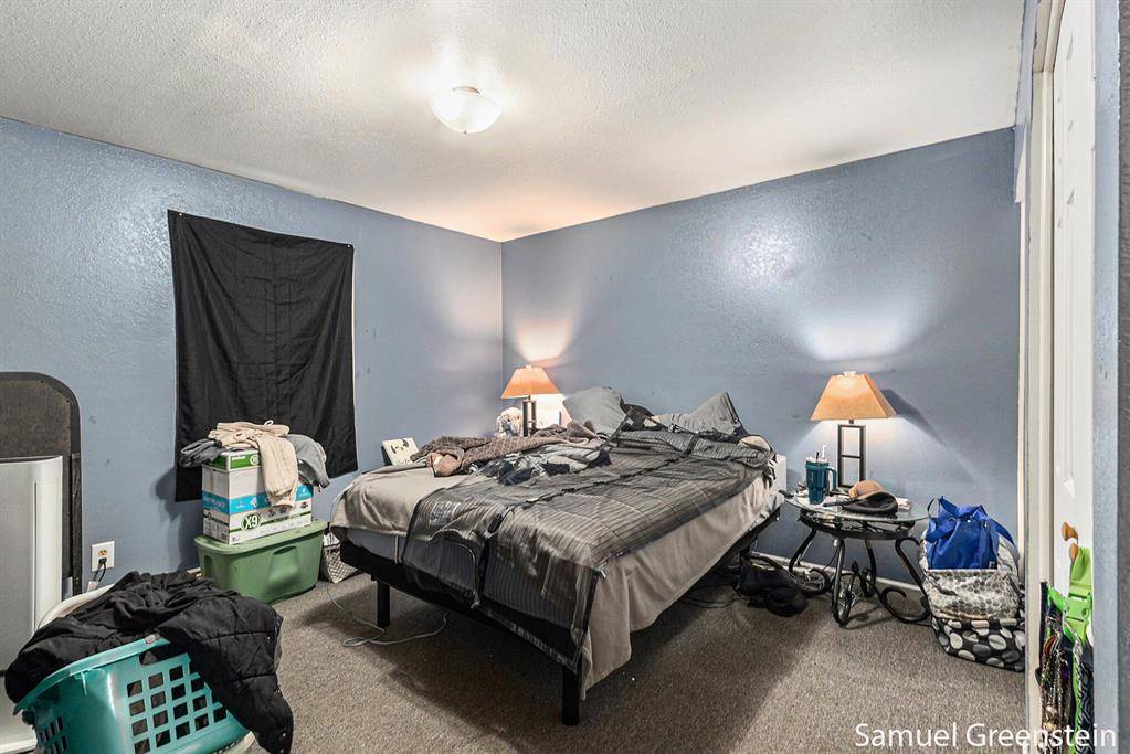 Holland, MI 49423,399 Stratford Way