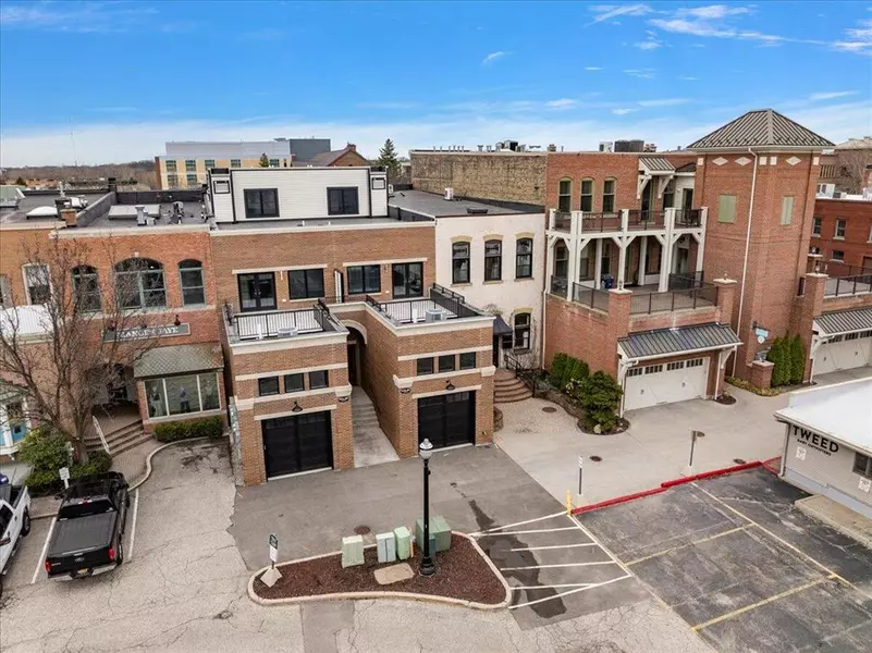 52 E 8th Street Suite 210, Holland, MI 49423