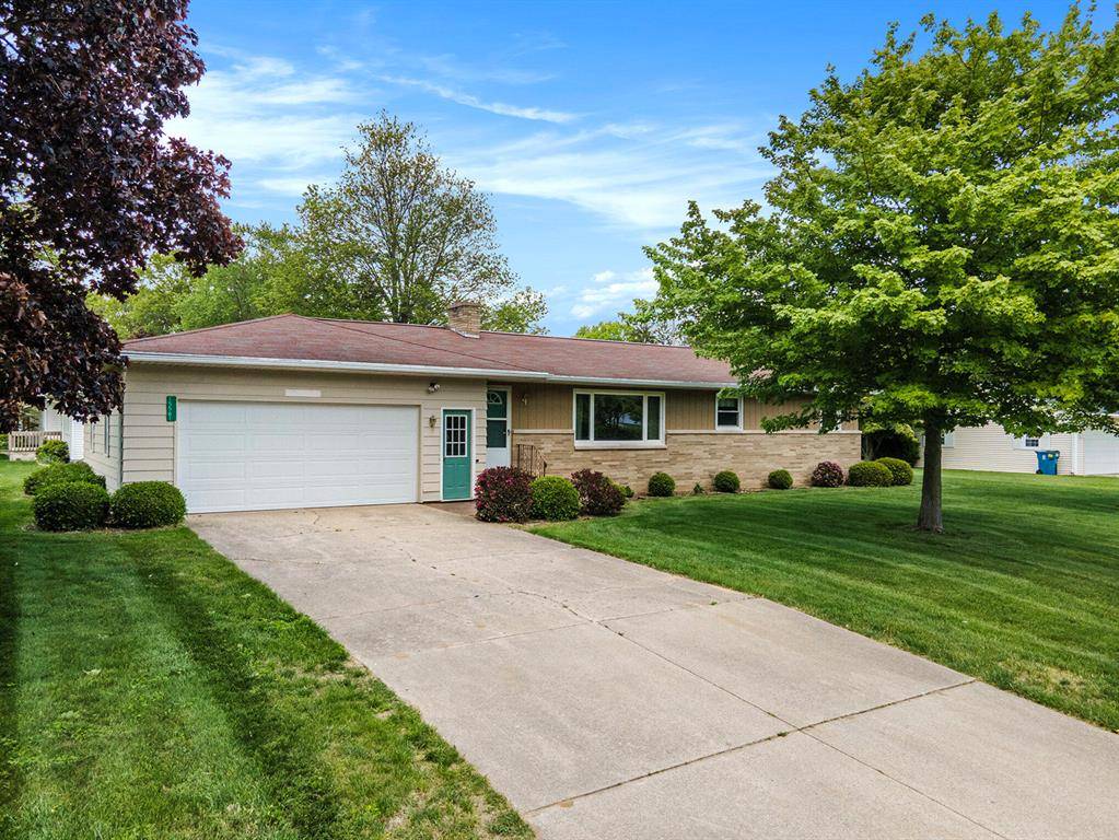15561 Gierman Drive, Spring Lake Twp, MI 49456
