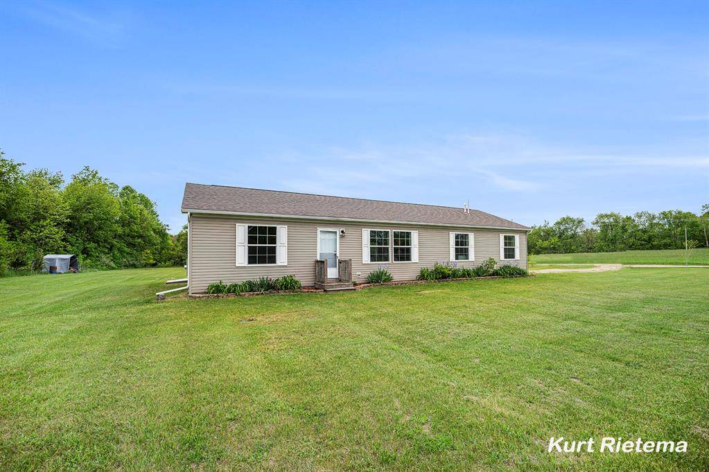 532 48th Street, Lee Twp, MI 49056
