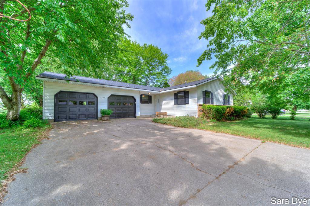 3509 Lo-Al Drive, Ravenna Twp, MI 49451