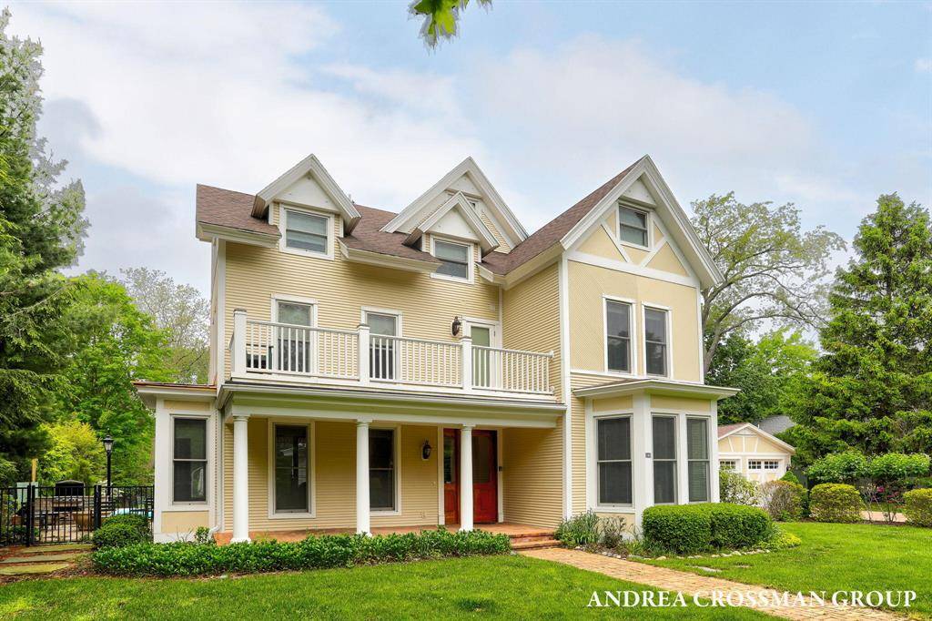 148 S Union Street, Douglas Vllg, MI 49406