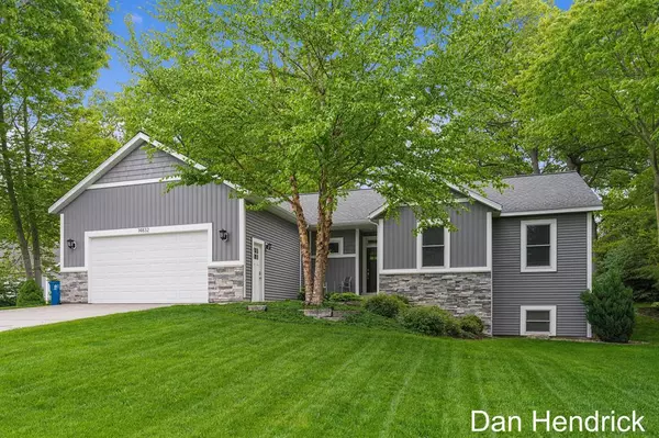 14832 Canary Drive, Grand Haven Twp, MI 49417